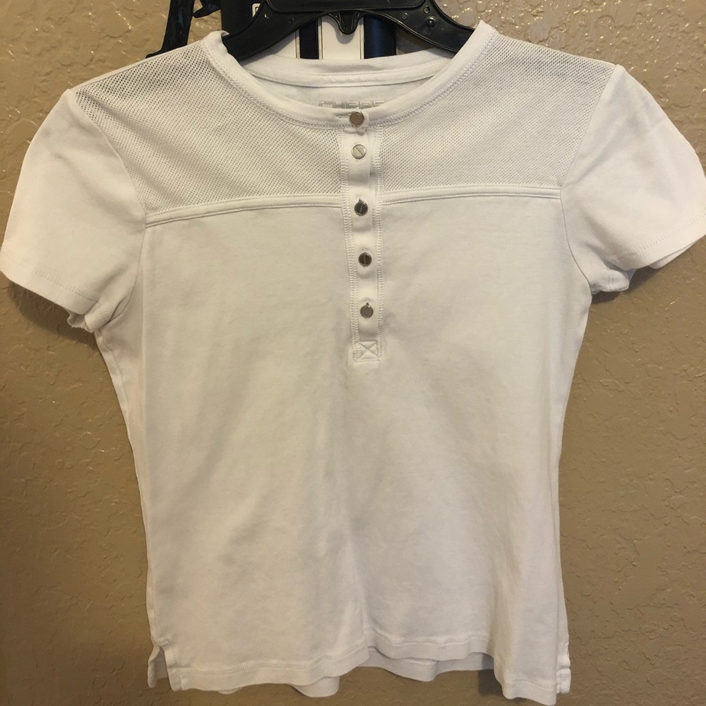 Fitted white sports shirt!